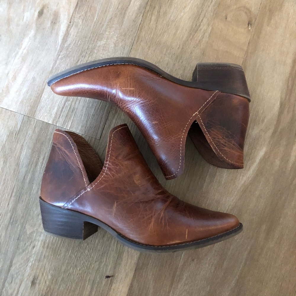 Steve Madden Austin Cognac Leather Ankle Boots